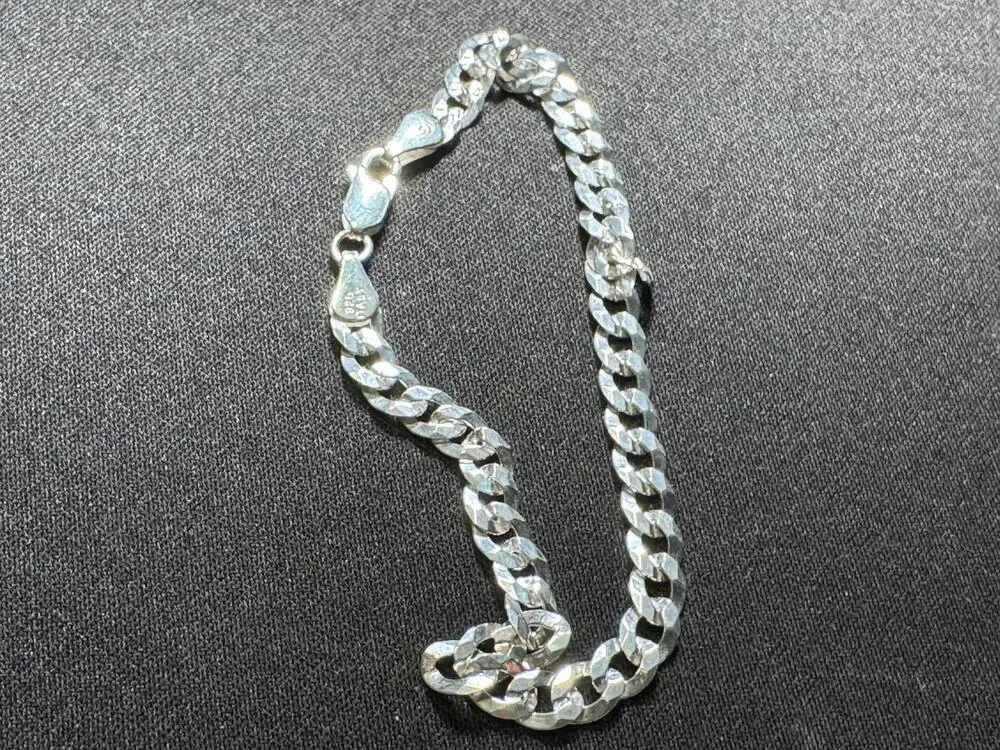 925 Sterling Silver Curb Link 7.75in Bracelet